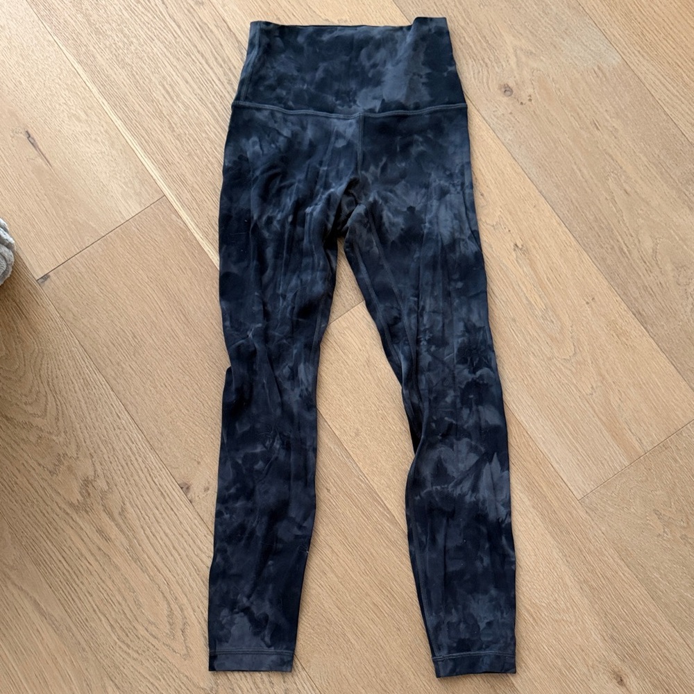 lululemon Align High-Rise Leggings 25”- Black Tie-Dye